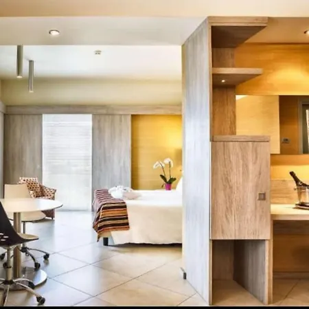 & Trattoria Del Corso *