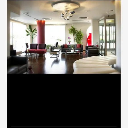 & Trattoria Del Corso アパートホテル *