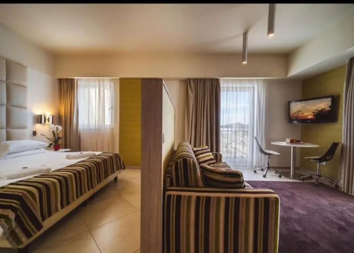 Hotel apartamentowy & Trattoria Del Corso *